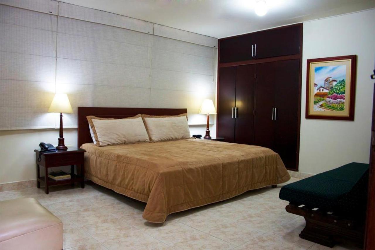 Hotel San Carlos Barrancabermeja Dış mekan fotoğraf