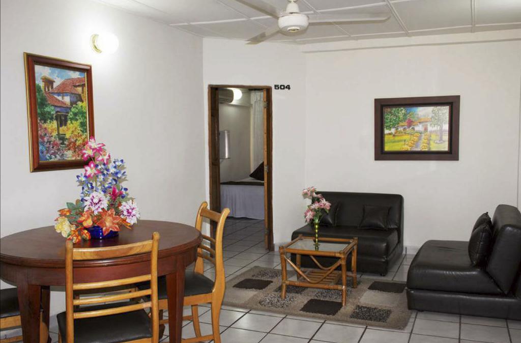 Hotel San Carlos Barrancabermeja Dış mekan fotoğraf